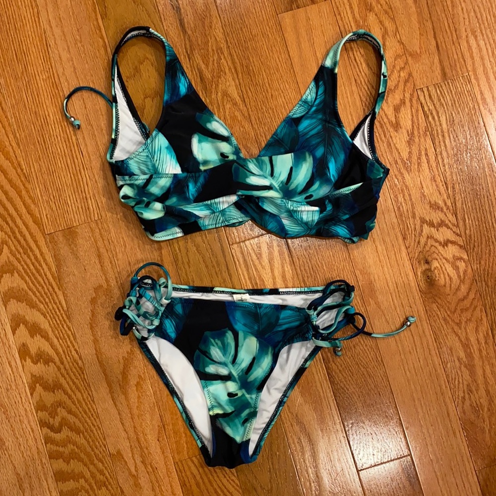 Cupshe suit size small